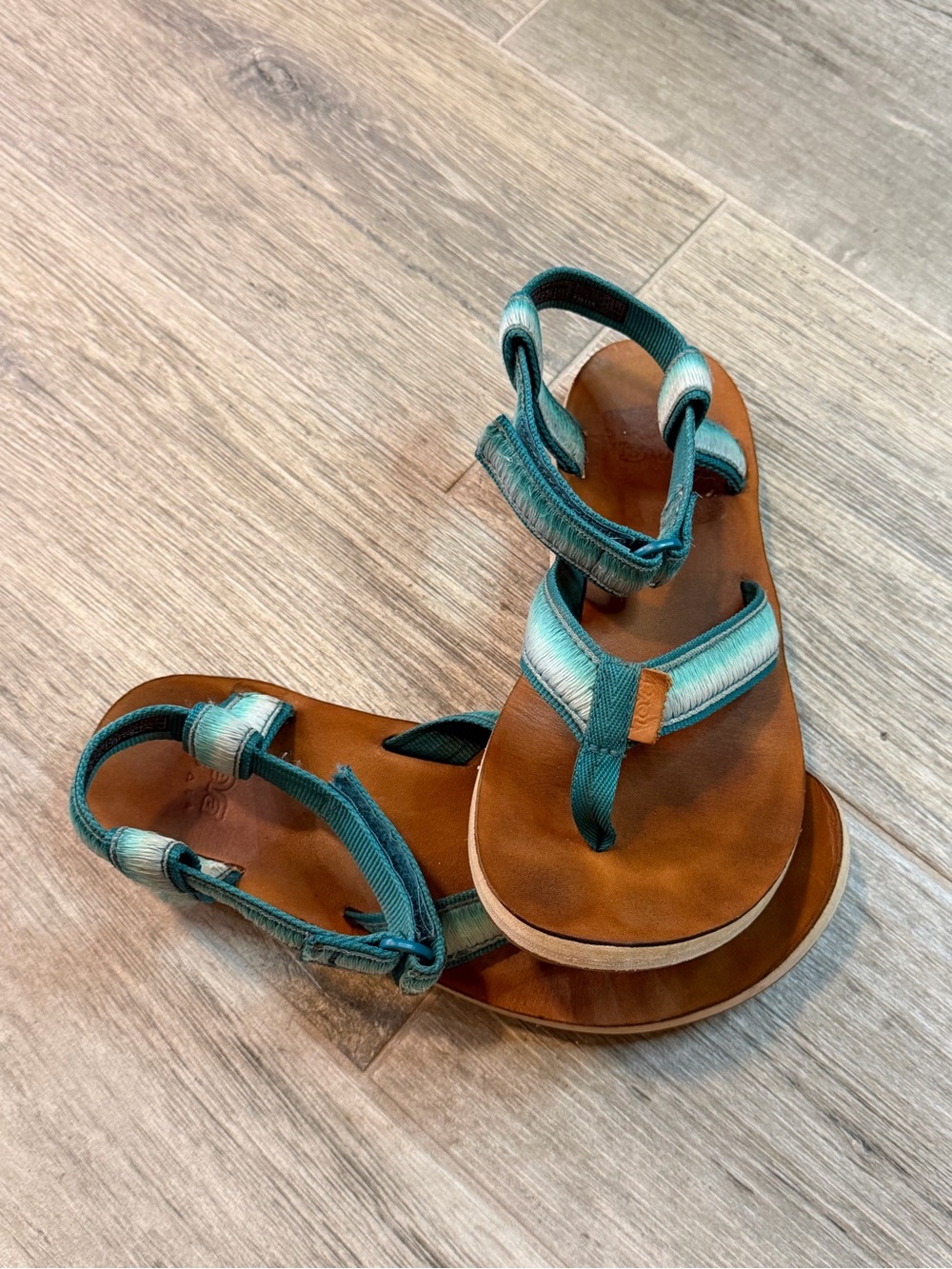 Teva Women's 8 Teal Hombre Gladiator Sandals Leather Sole Aqua Summer Adventure